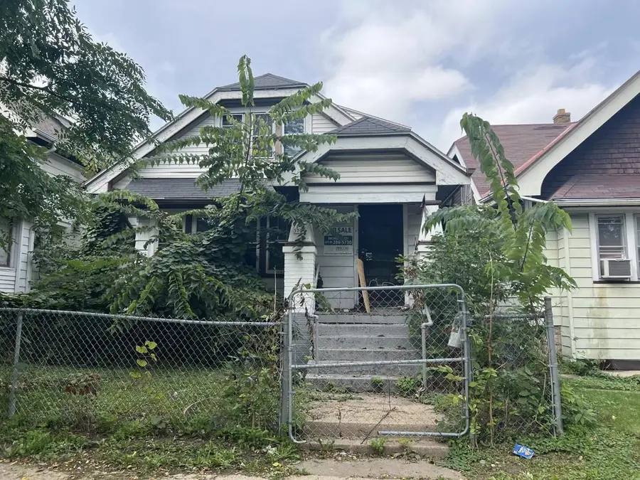 3729 N Vel R Phillips AVENUE, Milwaukee, WI 53212 - Image #2