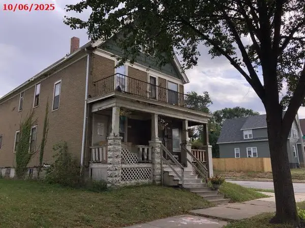 2900 N 21st STREET #2902, Milwaukee, WI 53206