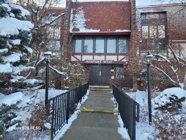 5253 N Lovers Lane ROAD #232, Milwaukee, WI 53225