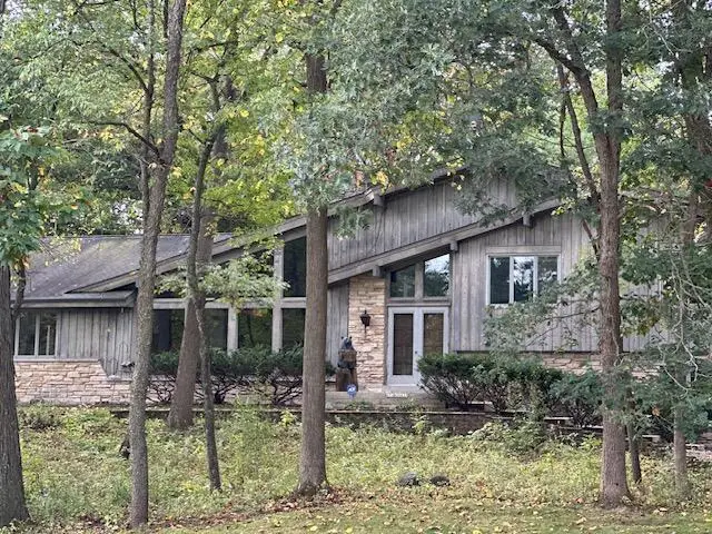 N71W26633 White Oak DRIVE, Lisbon, WI 53089 - Image #1