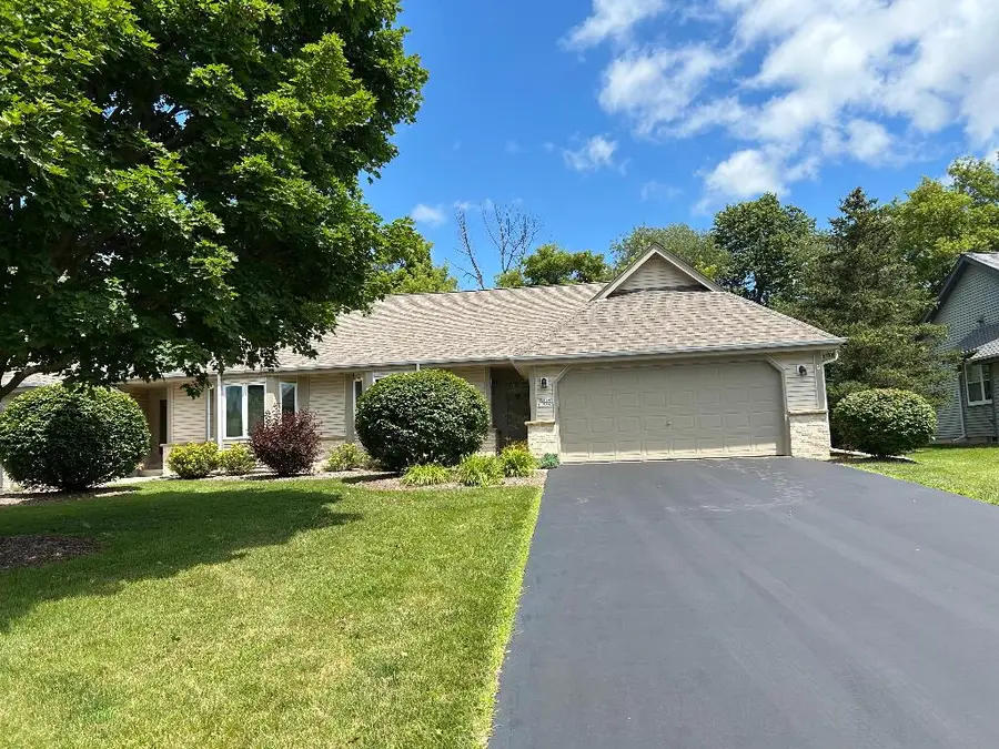 N114W15890 Hilbert LANE, Germantown, WI 53022 - #2