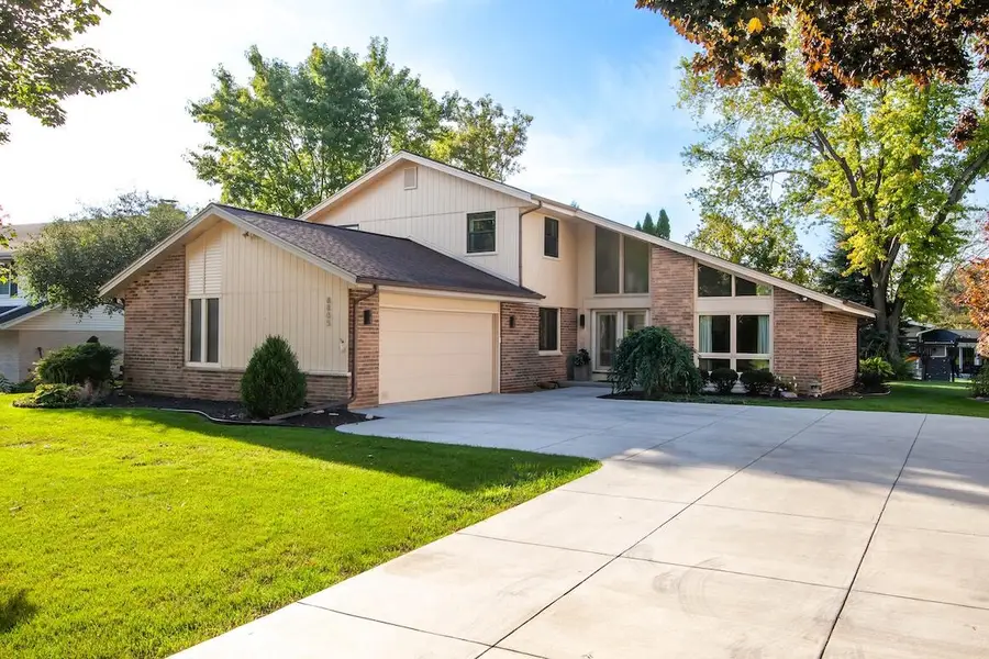 8805 Greenmeadow LANE, Greendale, WI 53129 - Image #3