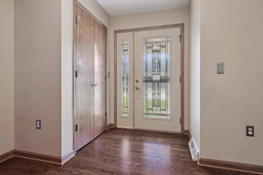 W247N5929 Grouse COURT, Sussex, WI 53089 - Image #3