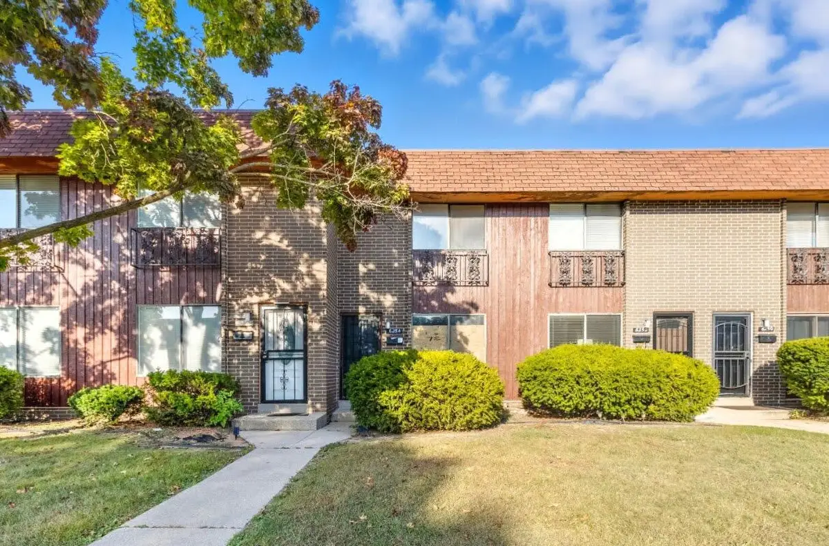 6254 W Port AVENUE #C18, Milwaukee, WI 53223 - #1