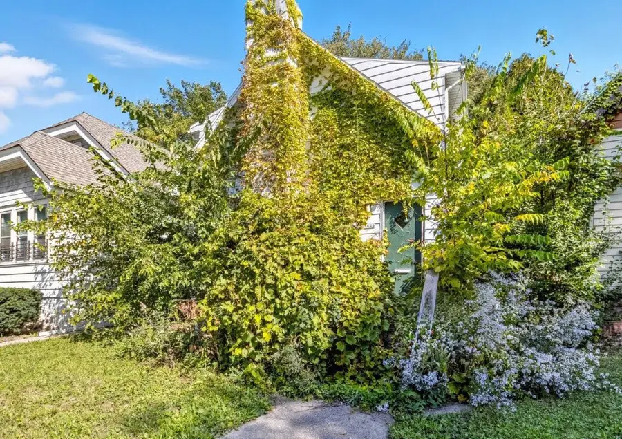 4644 N 38th STREET, Milwaukee, WI 53209 - #2