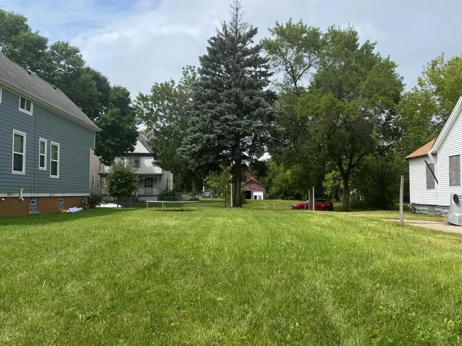 2448 N 16TH STREET, Milwaukee, WI 53206 - #2