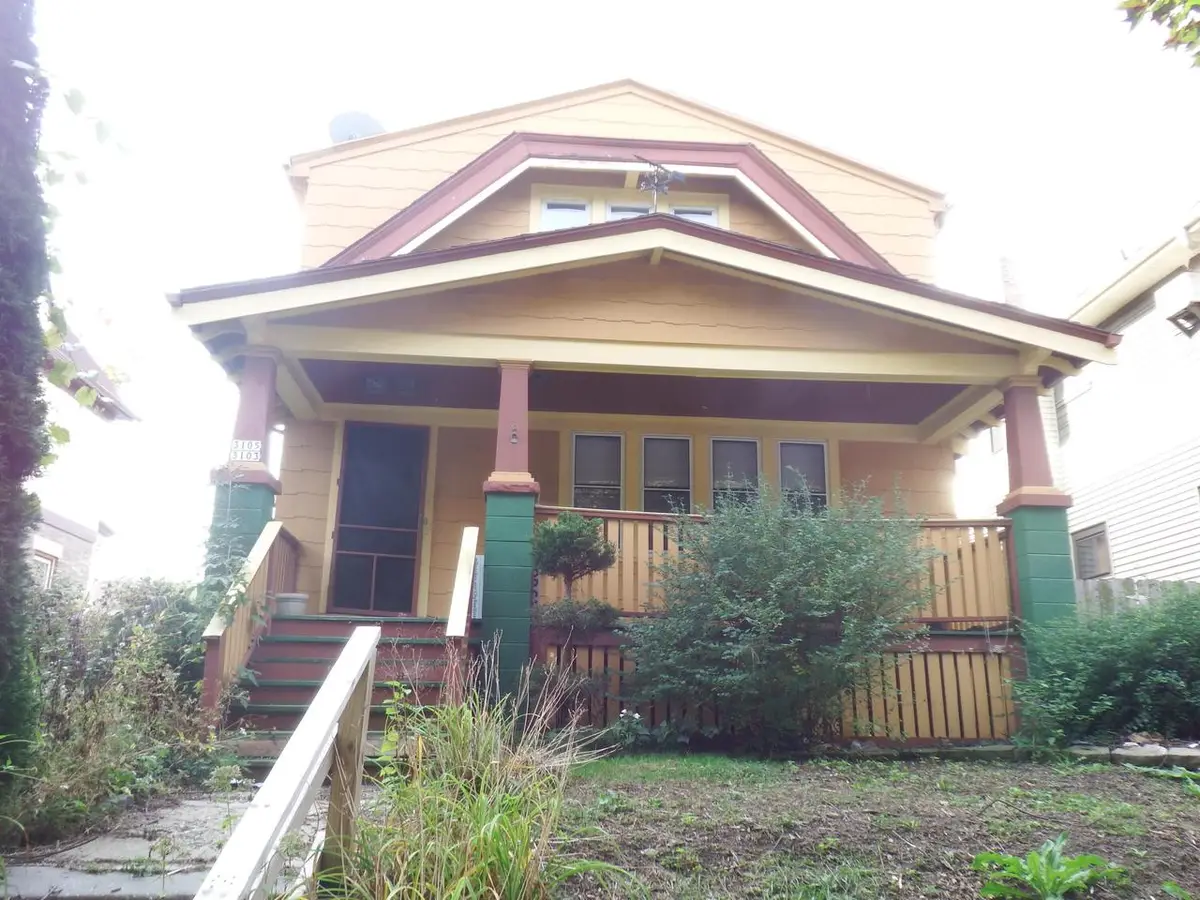 3103 W Juneau AVENUE, Milwaukee, WI 53208 - #1