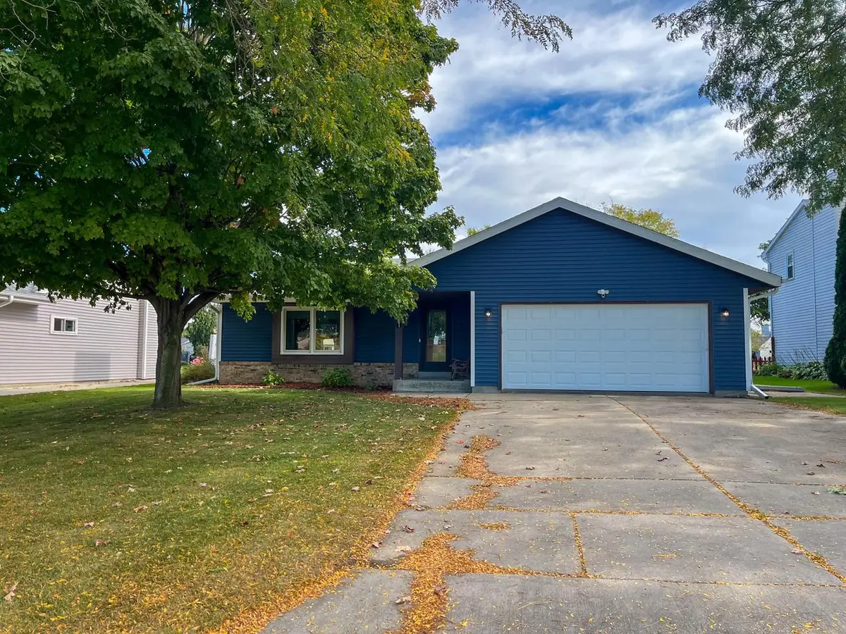 3601 15th AVENUE, South Milwaukee, WI 53172 - Image #1