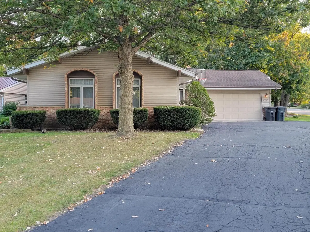 4739 W Edgerton AVENUE, Greenfield, WI 53220 - Image #1