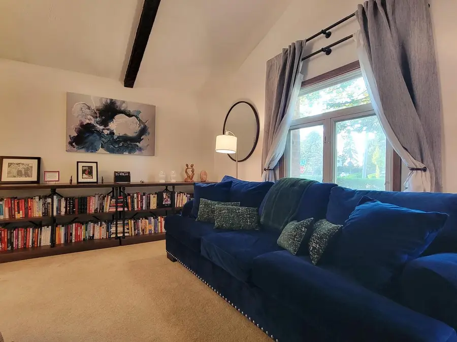 4739 W Edgerton AVENUE, Greenfield, WI 53220 - Image #3