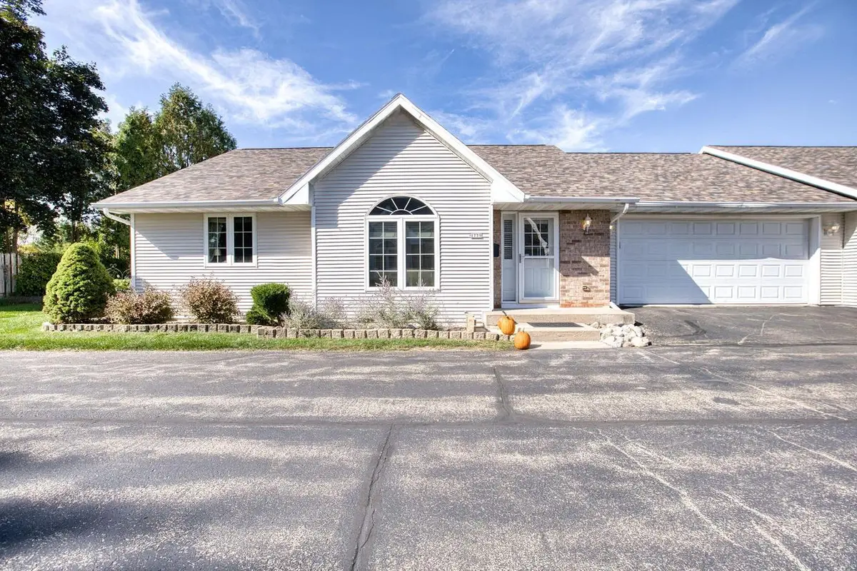 1779 W 5th AVENUE, Oshkosh, WI 54902 - Image #1