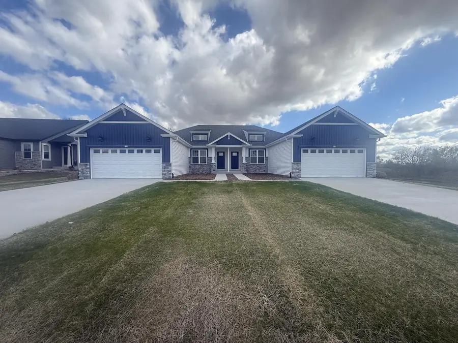 510 Golf DRIVE, Jefferson, WI 53549 - Image #2
