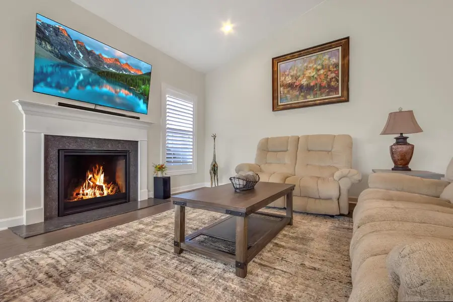 1760 Cobblestone LANE, Lake Geneva, WI 53147 - Image #2