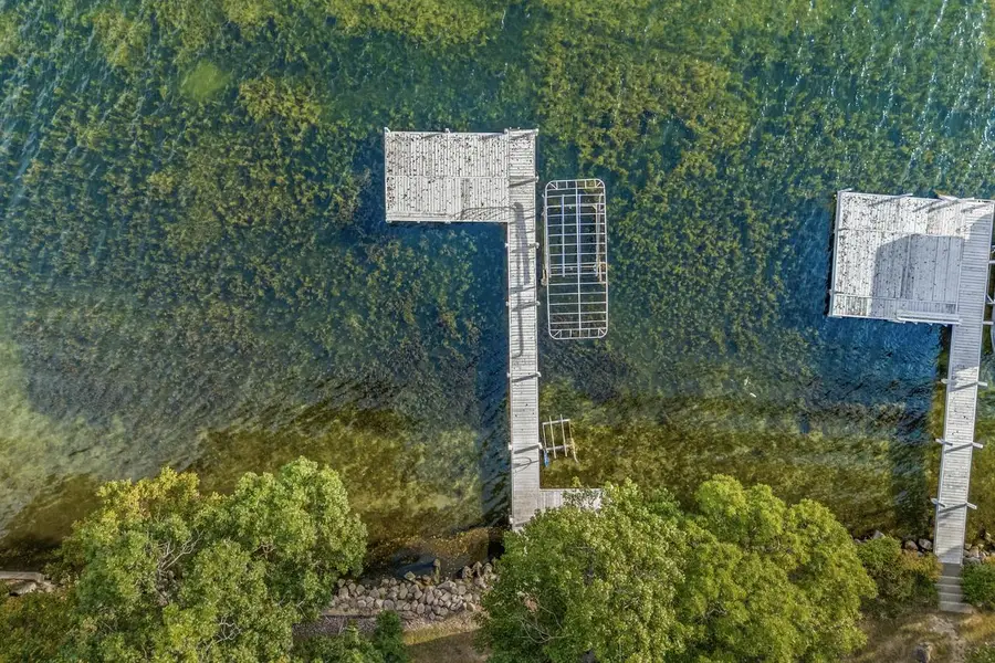 2810 Willow Point DRIVE, Delavan, WI 53115 - #2