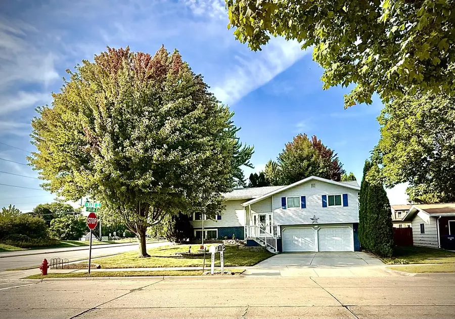 2471 E Mark DRIVE, Sheboygan, WI 53083 - #3