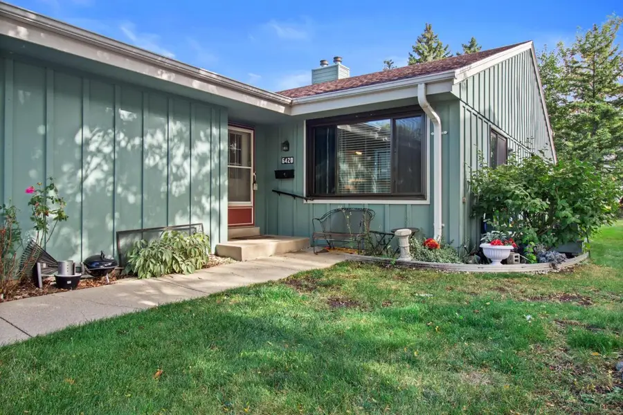 6420 W Dodge PLACE, Milwaukee, WI 53220 - Image #2