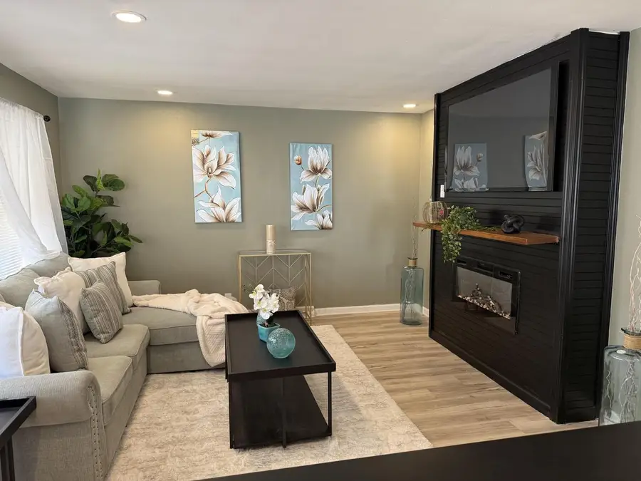 7414 W Congress STREET, Milwaukee, WI 53218 - Image #3