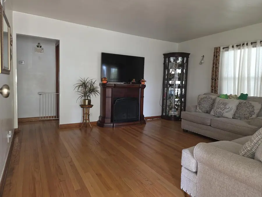 4575 N 66th STREET, Milwaukee, WI 53218 - Image #3