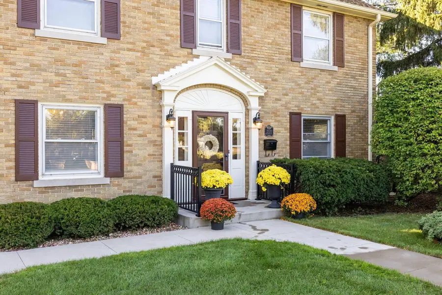 2520 Edgewood PLACE, La Crosse, WI 54601 - Image #2