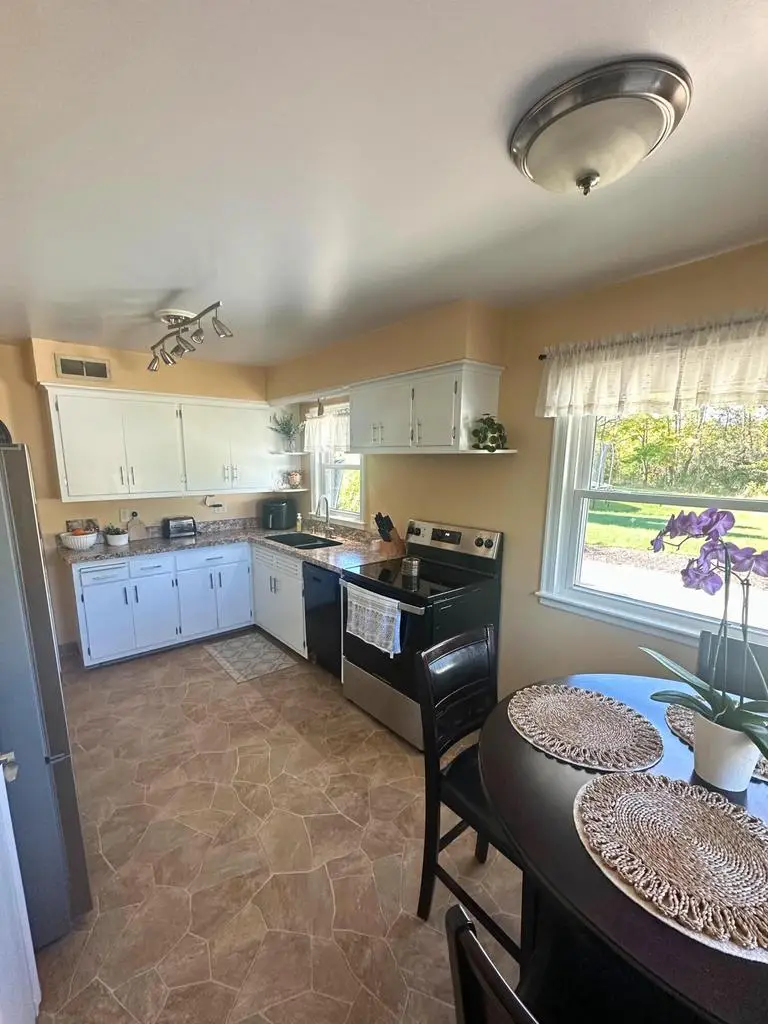 2116 N Green Bay ROAD, Mount Pleasant, WI 53405 - Image #3