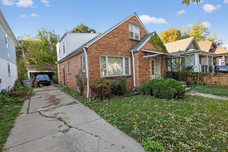 4217 W Bonny PLACE, Milwaukee, WI 53216 - Image #3