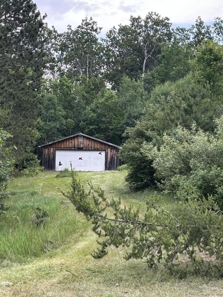 N9436 Baker LANE, Crivitz, WI 54114 - Image #1