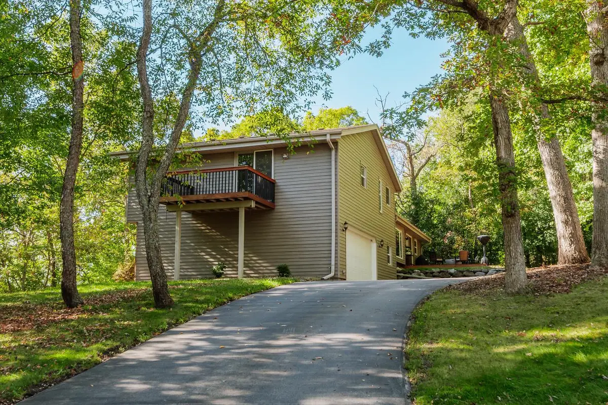 715 Lochtyn RIDGE, Wales, WI 53183 - Image #1