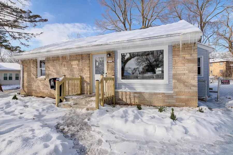 2230 W Neil PLACE, Milwaukee, WI 53209 - Image #3