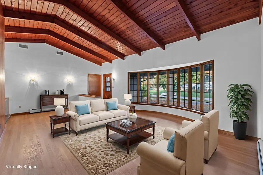 N55W15827 Lavender Lilac LANE, Menomonee Falls, WI 53051 - Image #3