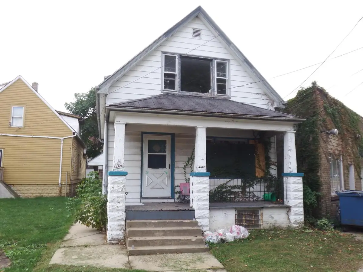 4409 W Garfield AVENUE, Milwaukee, WI 53208 - #1