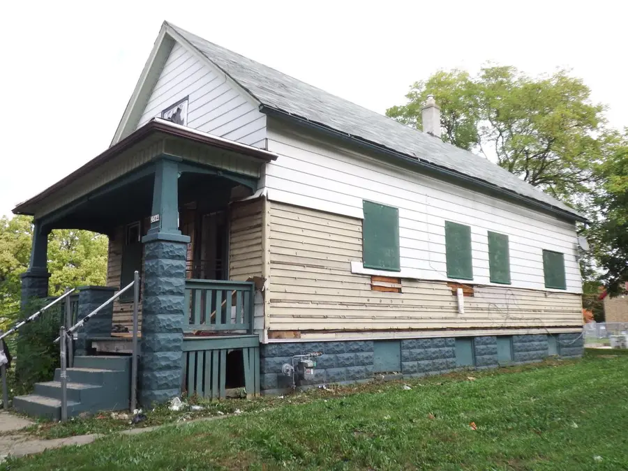 2364 N 21st STREET, Milwaukee, WI 53206 - #2