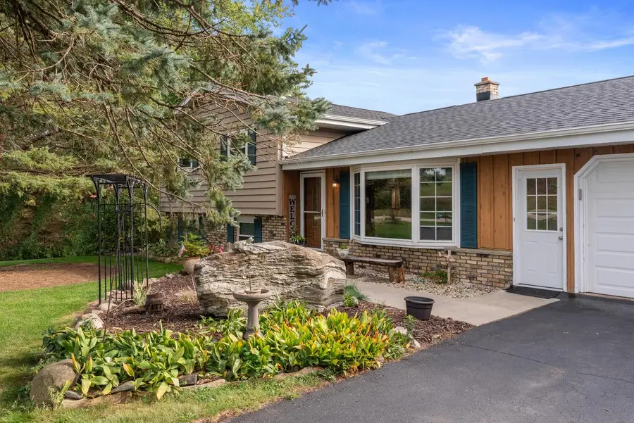 3657 Pleasant Valley ROAD, West Bend, WI 53095 - Image #3