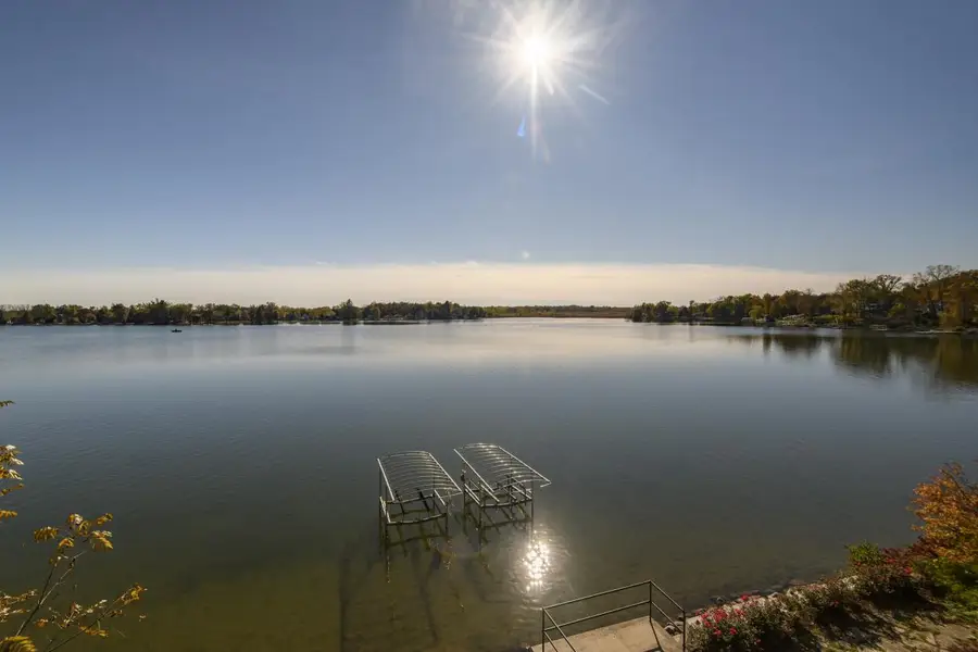 W969 Miramar DRIVE, East Troy, WI 53120 - Image #3