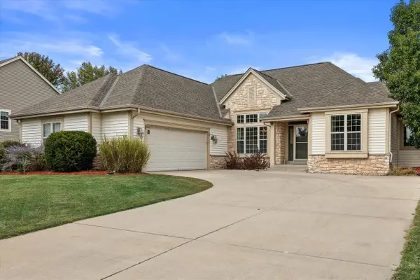 614 Stoecker Farm AVENUE, Mukwonago, WI 53149