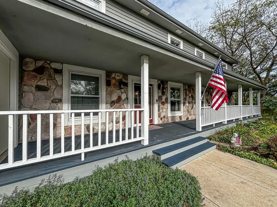 S42W31526 Depot ROAD, Genesee Depot, WI 53127 - Image #3