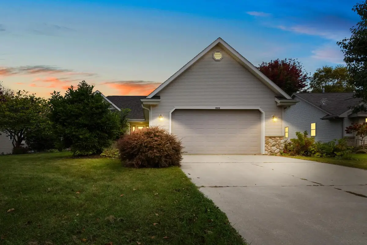 1416 Lee AVENUE, West Bend, WI 53090 - Image #1