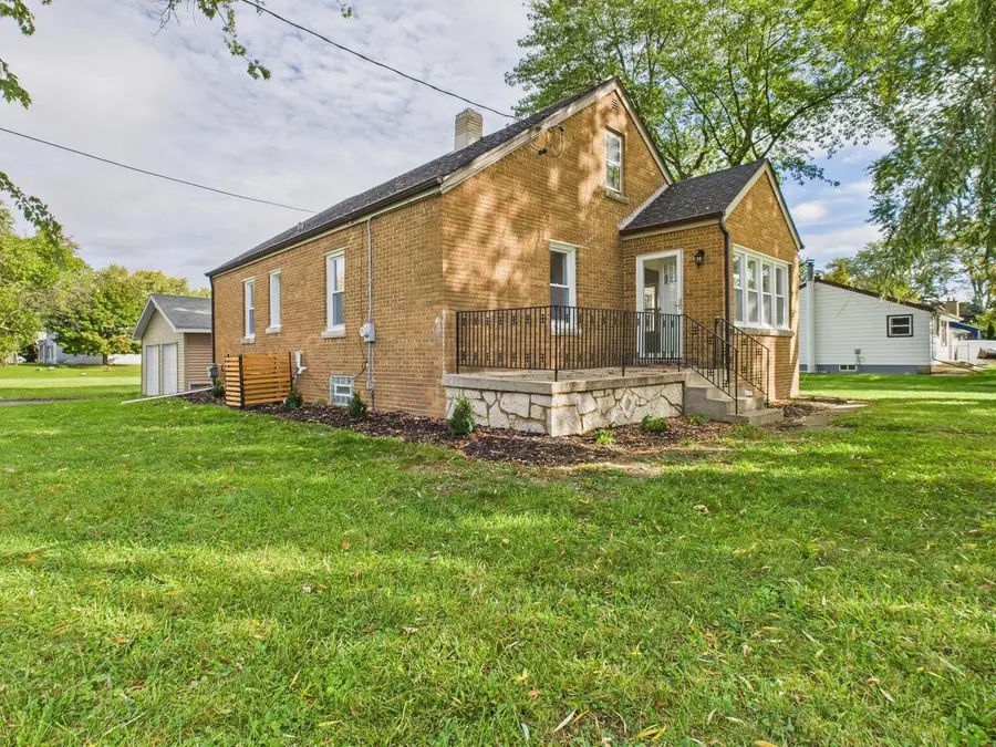 13660 W Burleigh ROAD, Brookfield, WI 53005 - Image #2