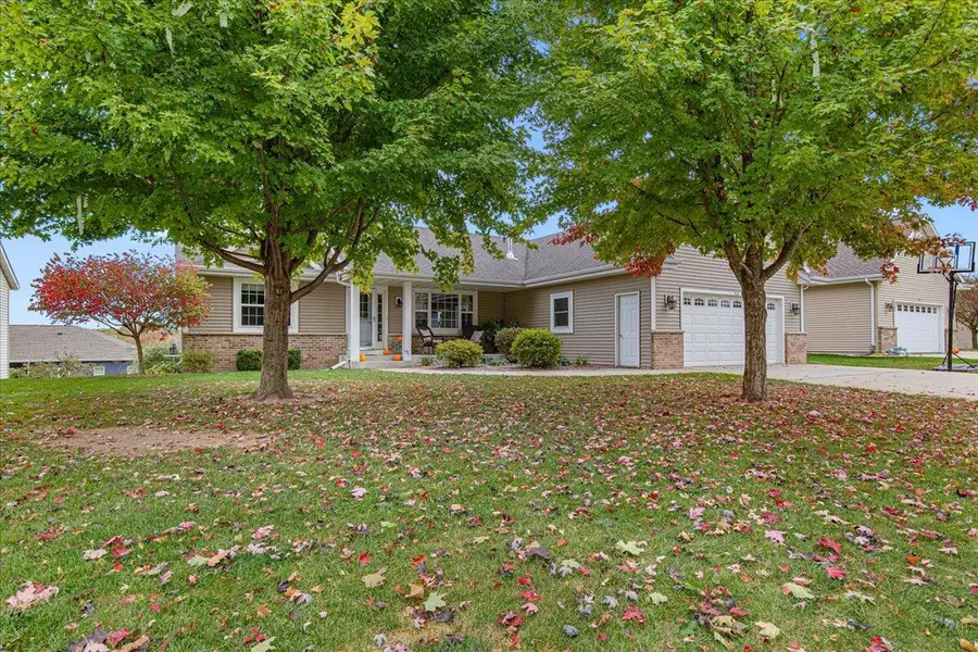 744 Ojibwe PATH, Kewaskum, WI 53040 - Image #2