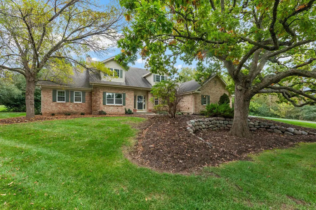 W312N4890 Chapel Ridge ROAD, Hartland, WI 53029 - Image #1