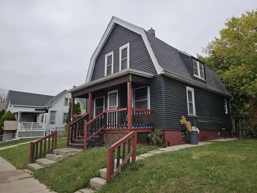 1526 W Groeling AVENUE, Milwaukee, WI 53206 - #2