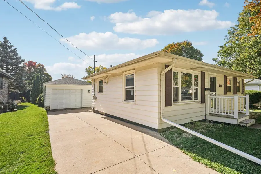 606 Phoenix STREET, Delavan, WI 53115 - Image #3