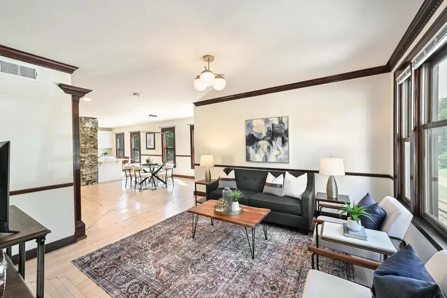 2044 N Palmer STREET, Milwaukee, WI 53212 - Image #3