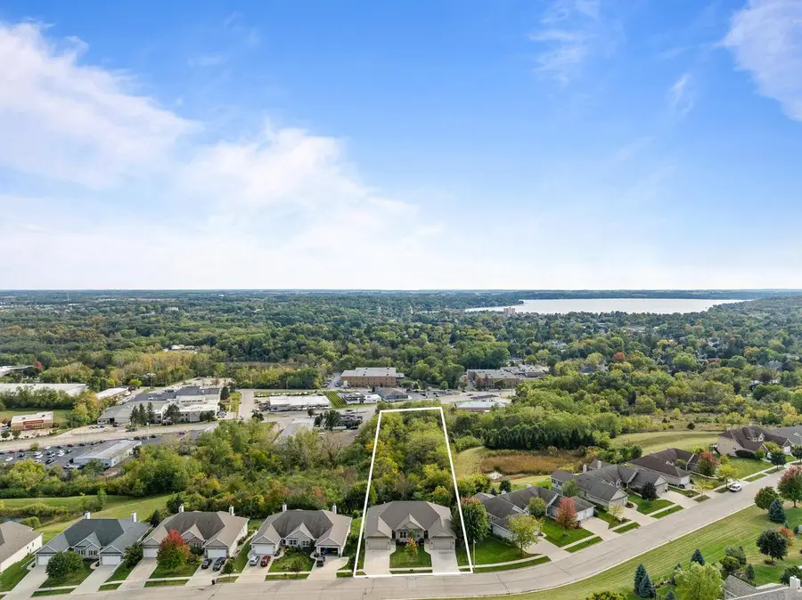 460 S Stone Ridge DRIVE #480, Lake Geneva, WI 53147 - Image #3
