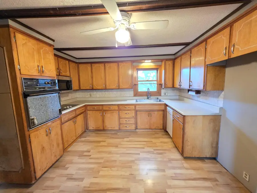 630 Albion STREET, Cashton, WI 54619 - Image #3