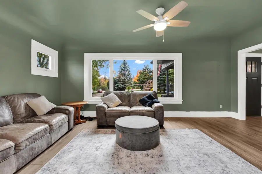 420 Kettle Moraine DRIVE N, Slinger, WI 53086 - Image #3