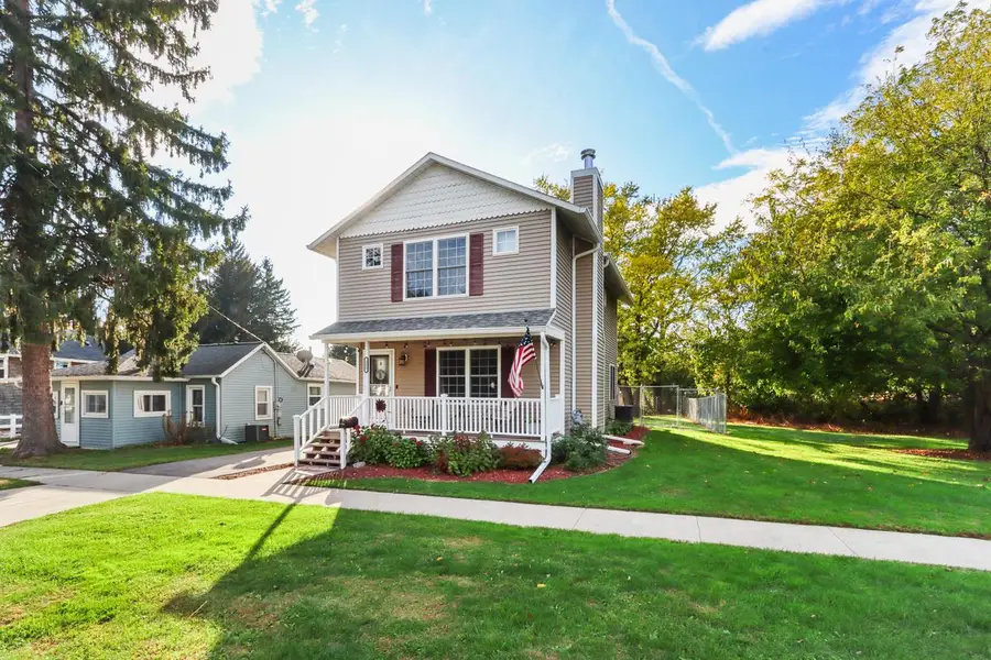 320 S Sixth STREET, Delavan, WI 53115 - Image #2