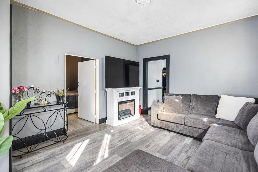 2932 S 10th STREET, Milwaukee, WI 53215 - Image #3