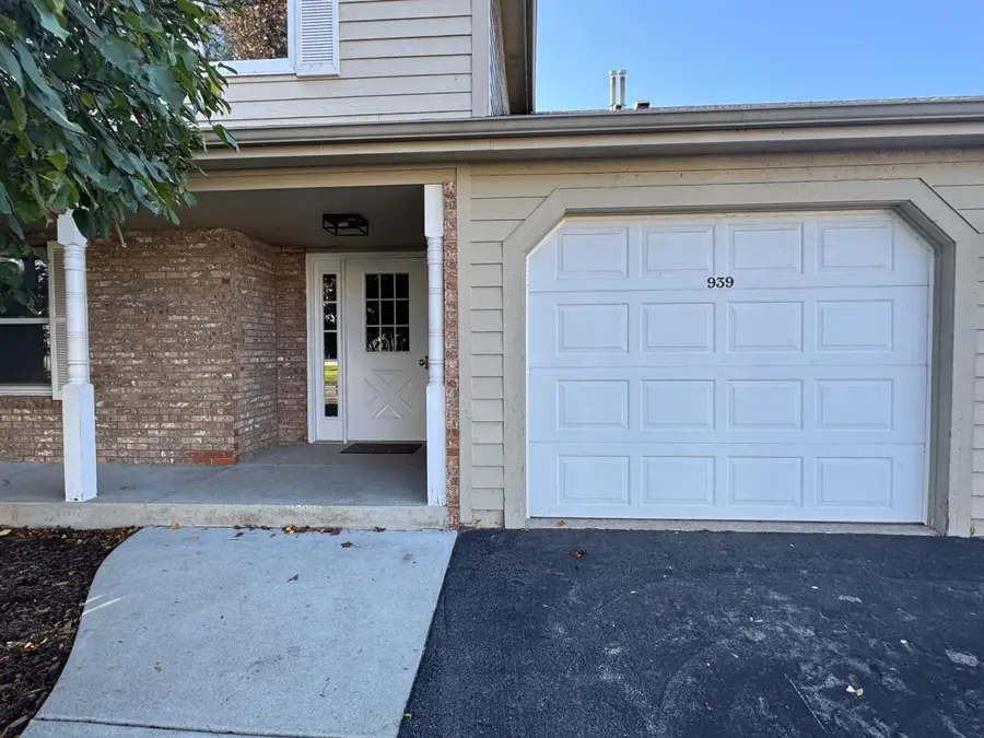 939 Crestwood DRIVE #1D, Burlington, WI 53105 - Image #3