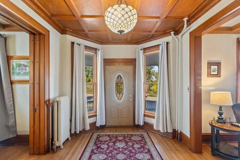 339 Pine STREET, Sheboygan Falls, WI 53085 - Image #2