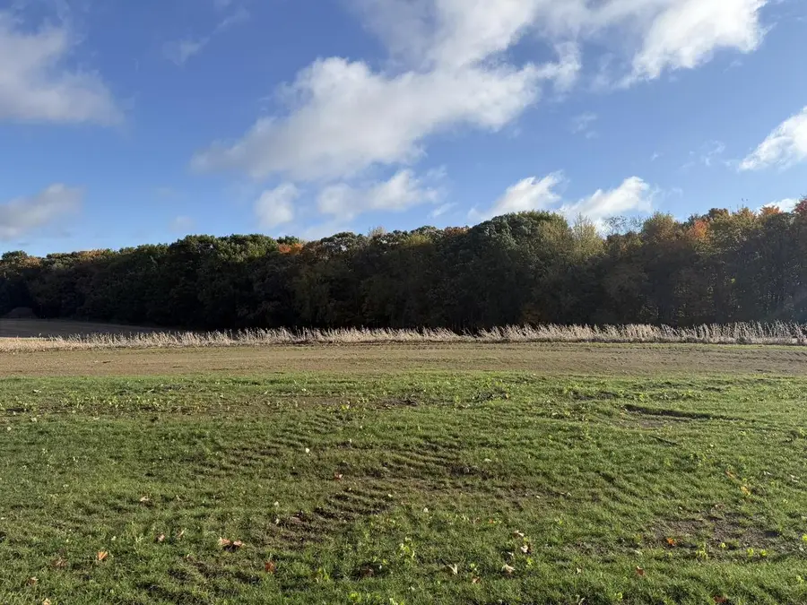 1020 HIGHRIDGE COURT #Lt7, Hubertus, WI 53033 - Image #2